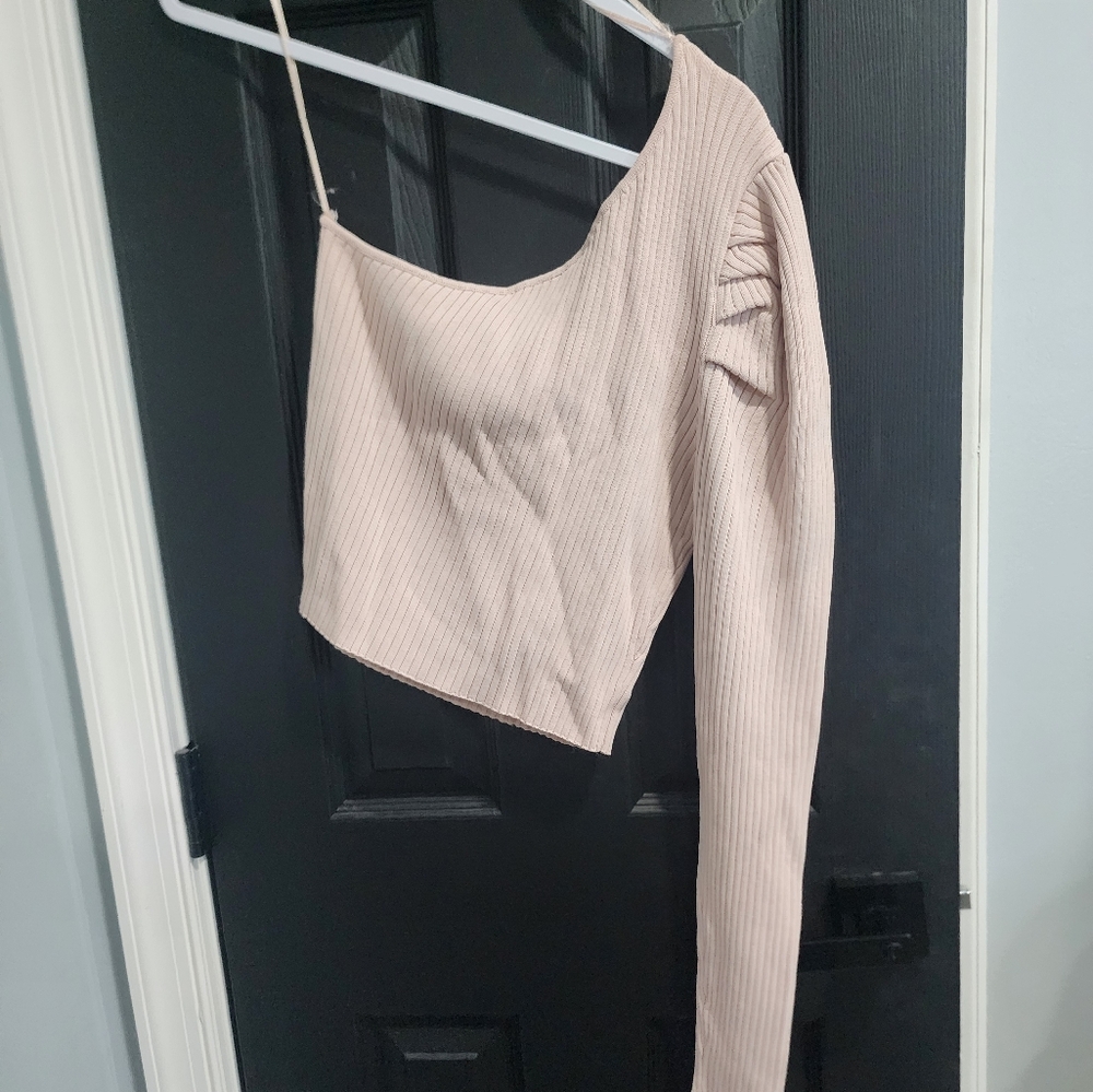 One sided pink sweater endless rose size medium - Picture 3 of 3